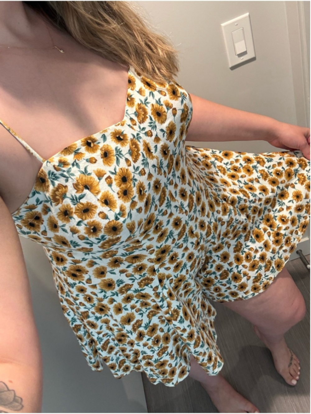Vintage Made in USA Nikki & Co Sunflower Romper - Yellow Floral